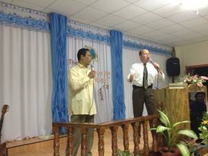 Bishop Couch preaching Leyte2